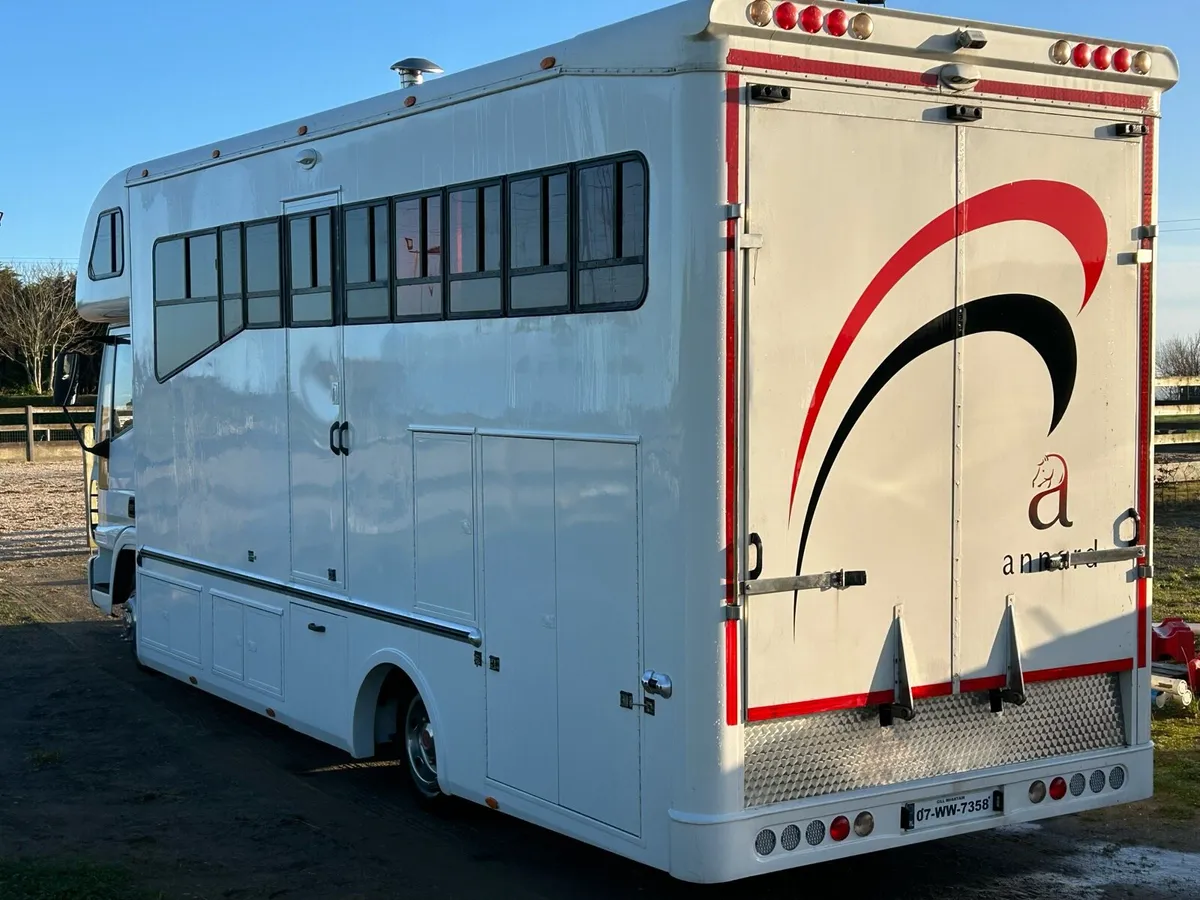 Horse lorry 7.5 tonne - Image 2