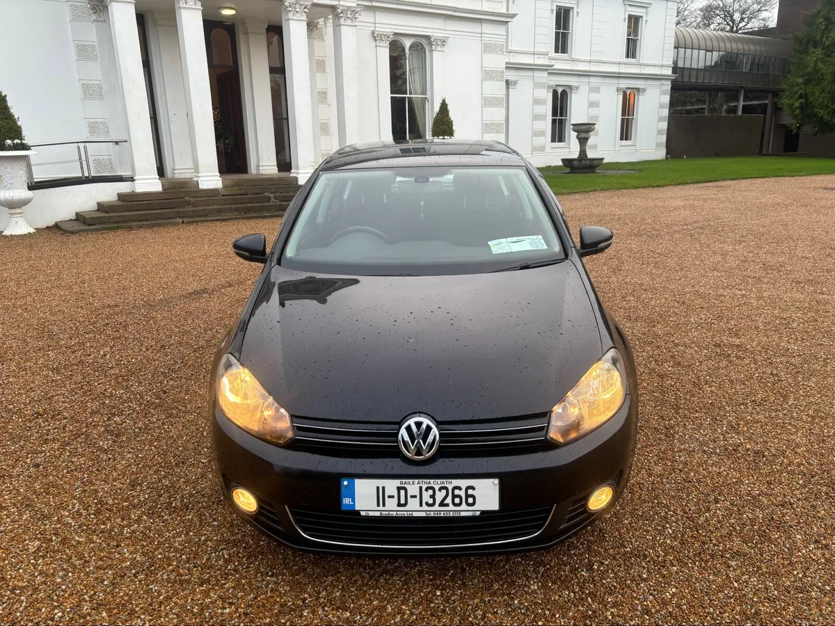 2011 Volkswagen Golf 1.6 TDI 105 bhp high line - Image 2