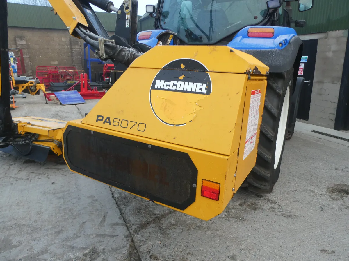 McConnel PA6070 Hedgeutter - Image 4