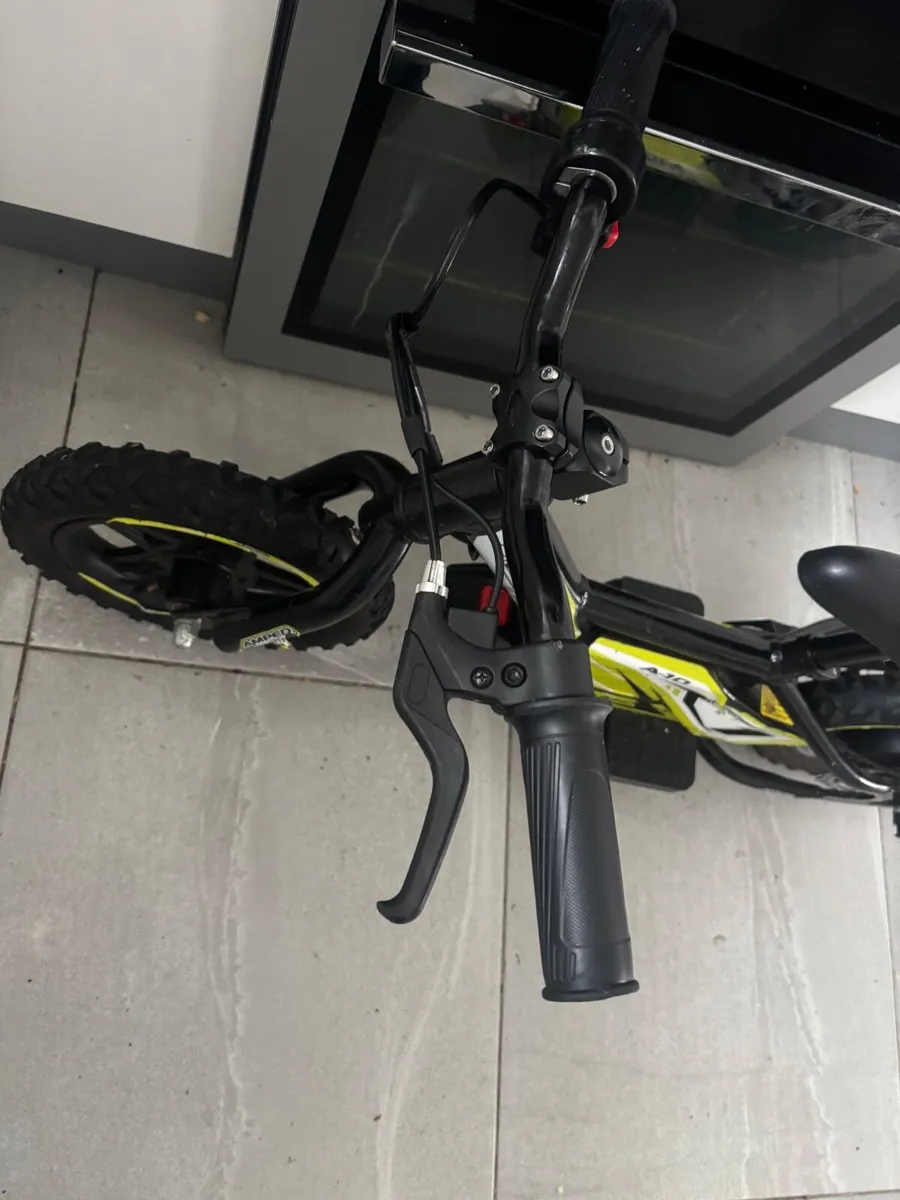 Electric bike - Image 3