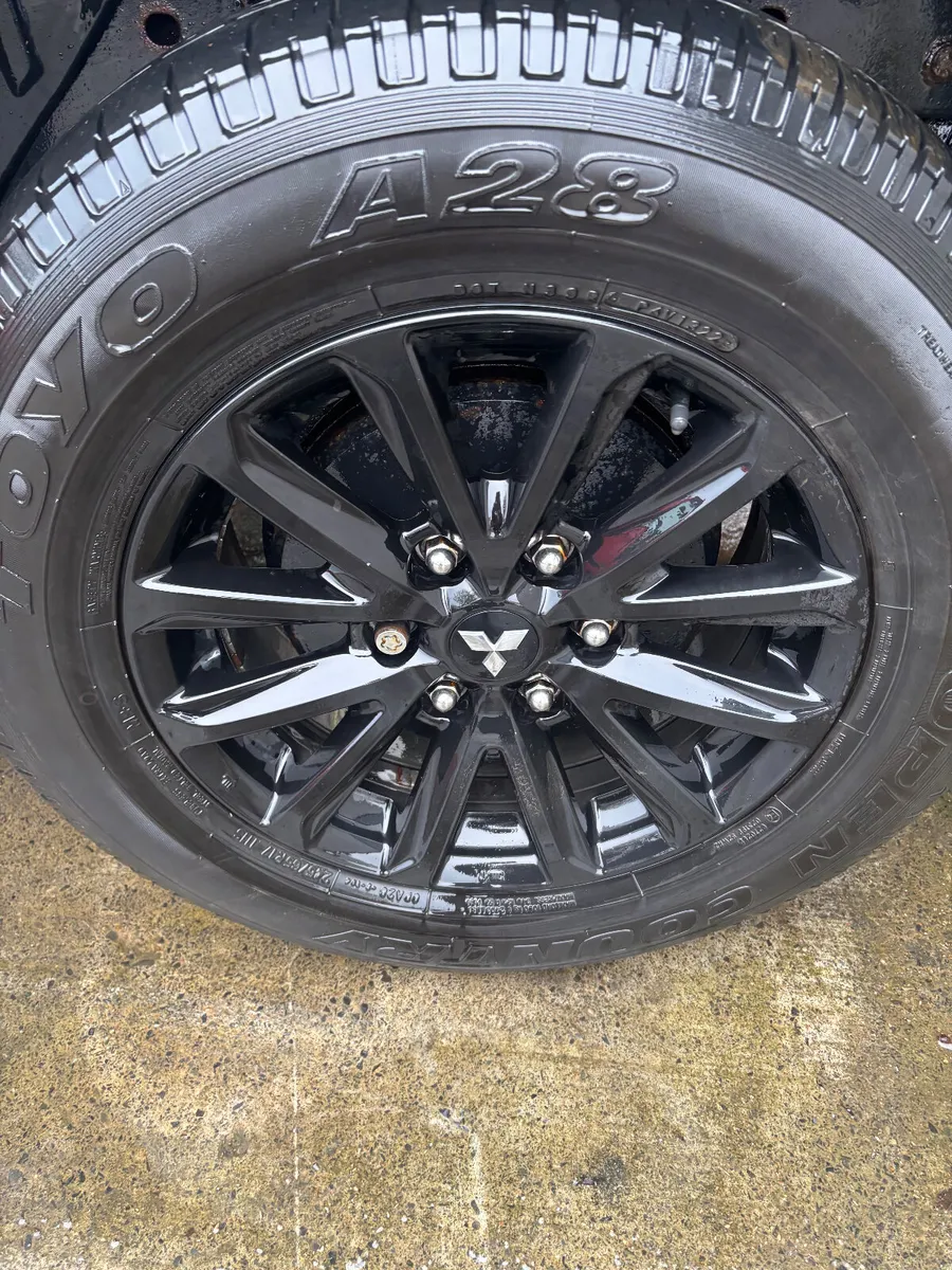17” Mitsubishi L200 Alloys - Image 2