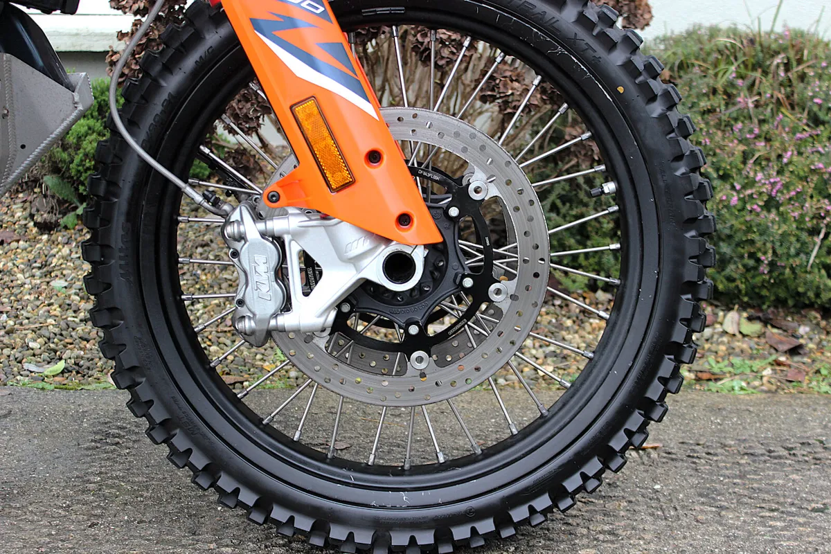 KTM 890 Adventure R - Image 3