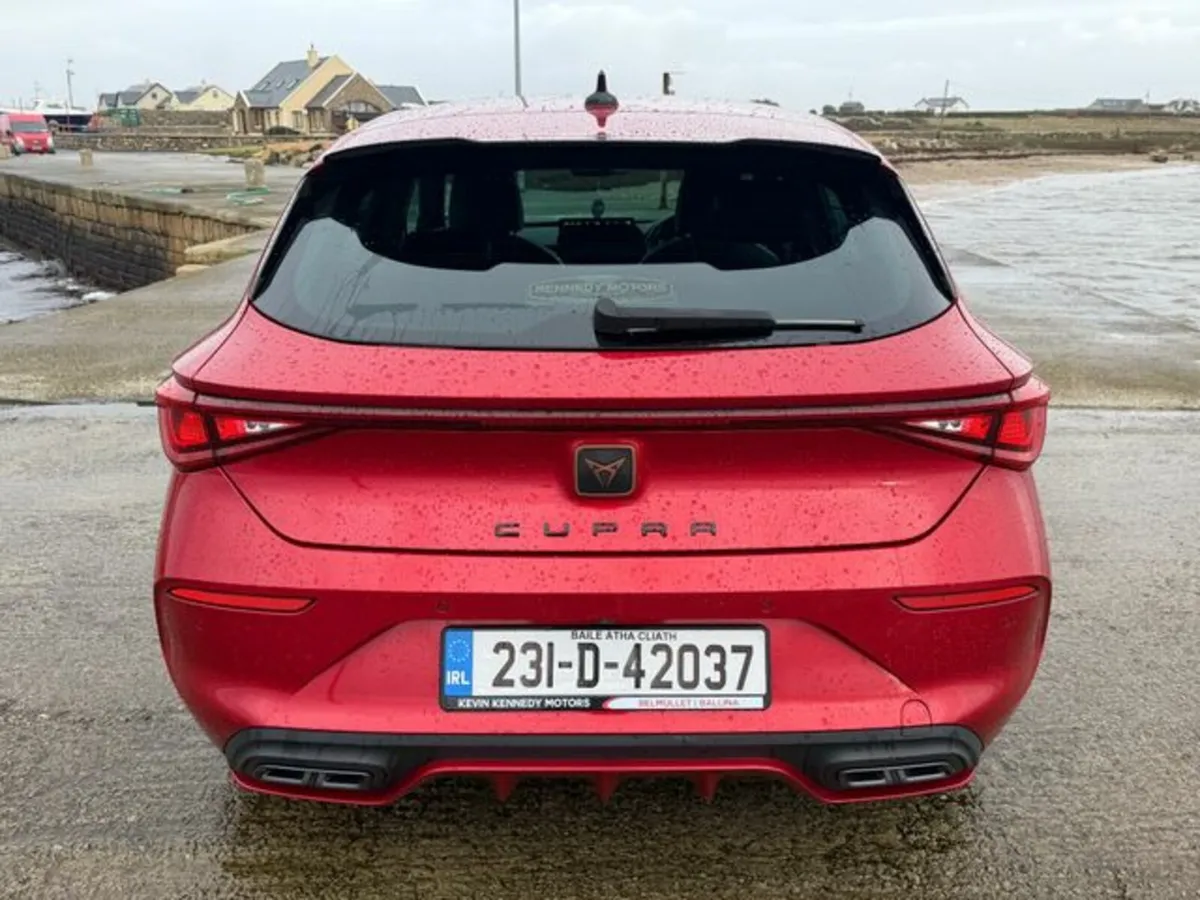 Cupra Leon 1.5etsi 150HP DSG 5DR Auto - Image 4