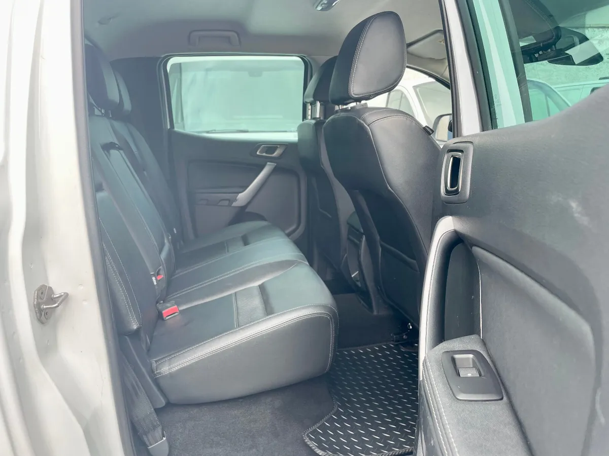 Ford Ranger Limited 2.0TDCI 213BHP 4WD Auto,2022 - Image 4