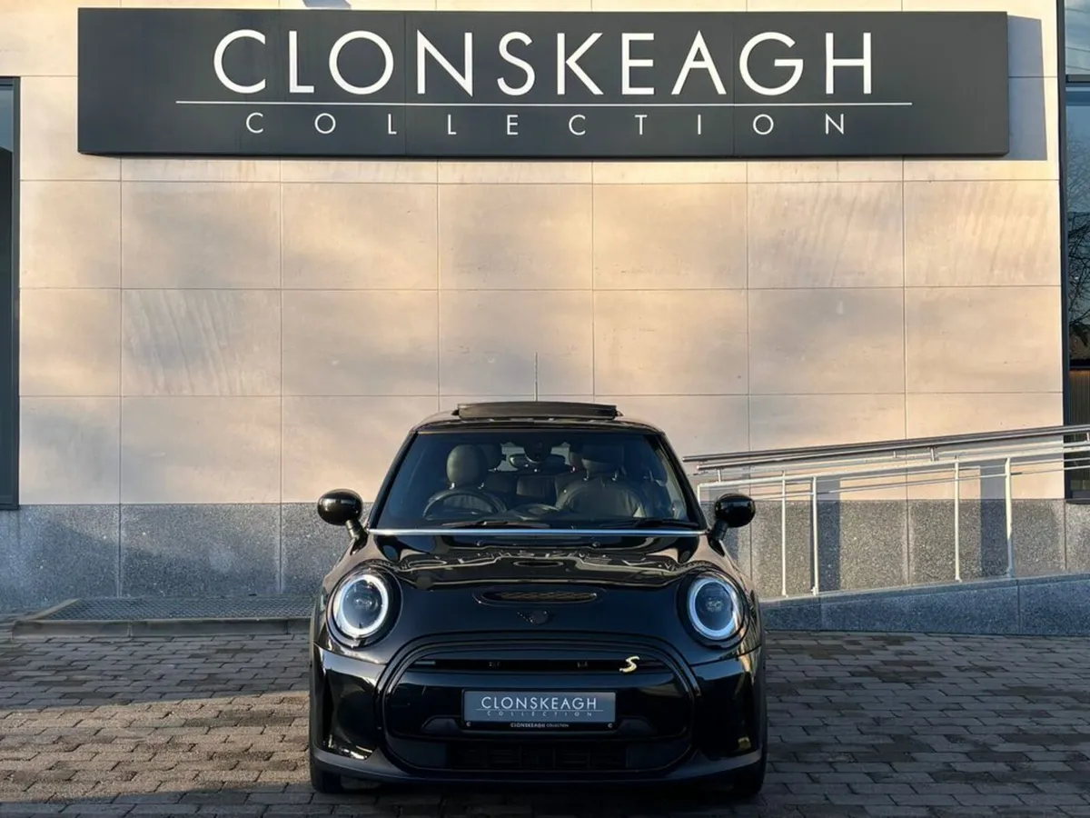 Mini Cooper LEVEL 3, PAN ROOF, FULL LEATHER - Image 2