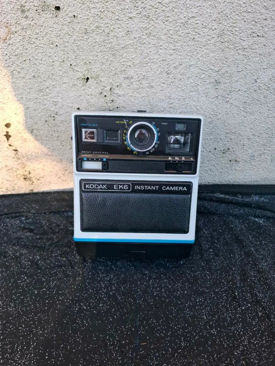 Vintage film camera postage possible - Image 1