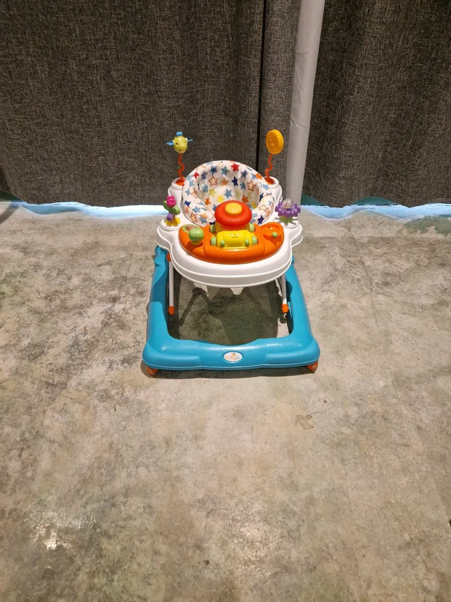Baby walker - Image 1