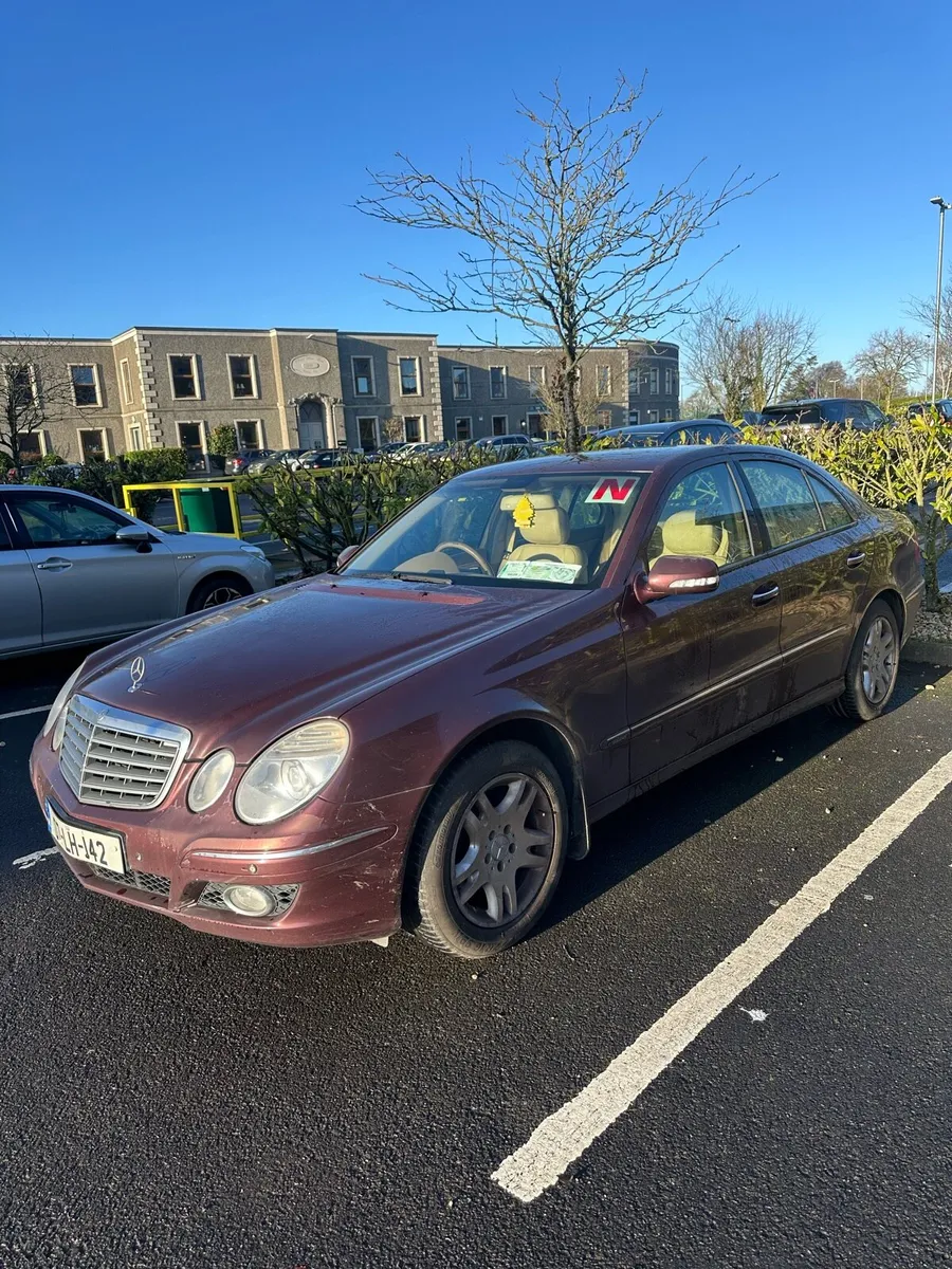 Mercedes E200 Kompressor - Image 2