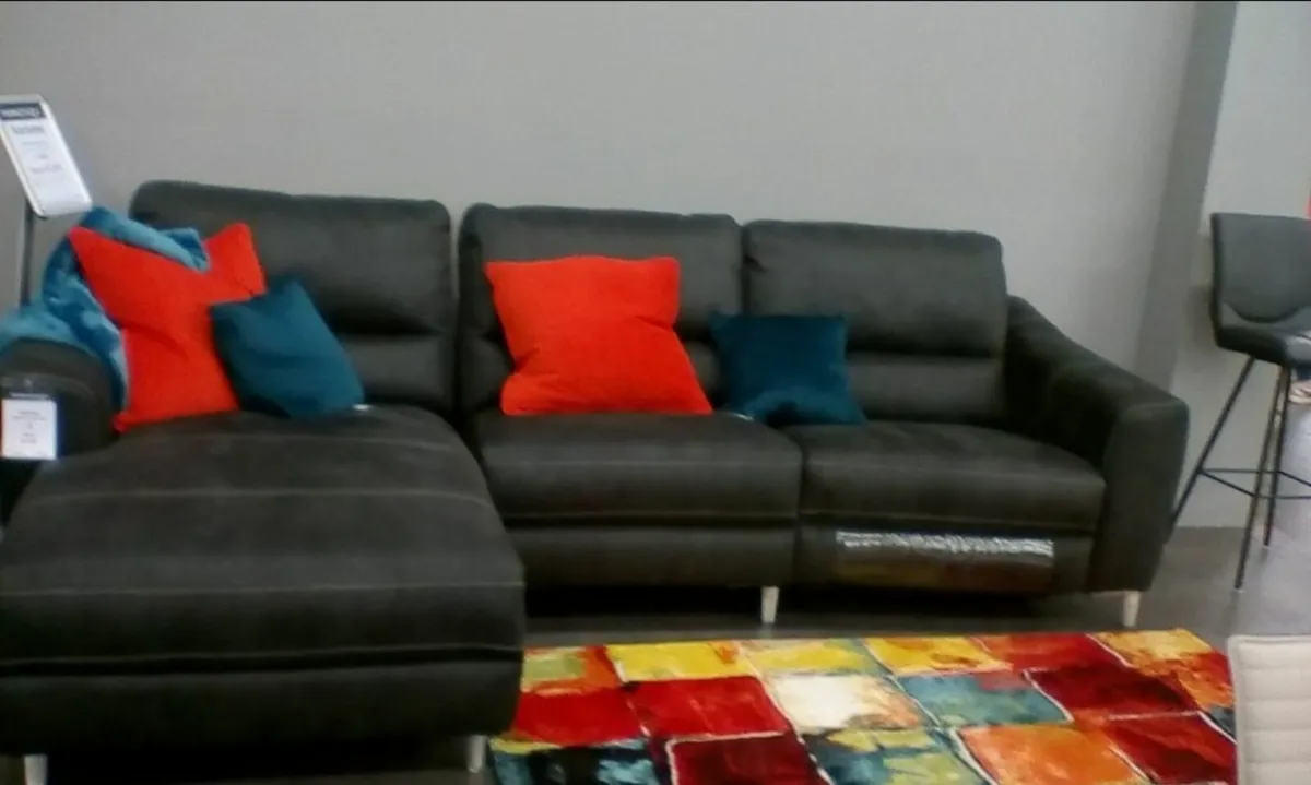 Couch - Image 1