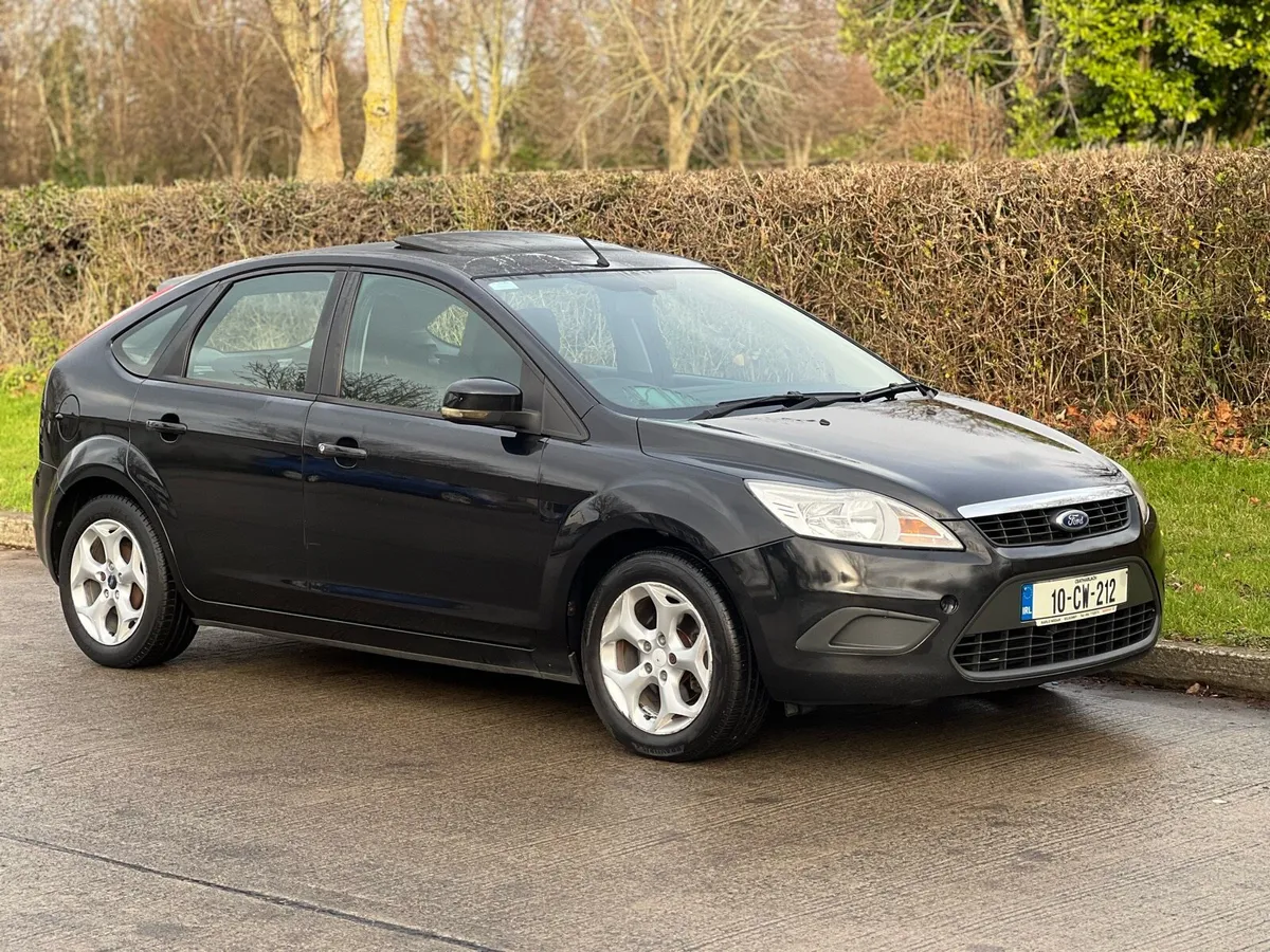 2010 Ford Focus | NCT 01/27! Low Mileage! - Image 4