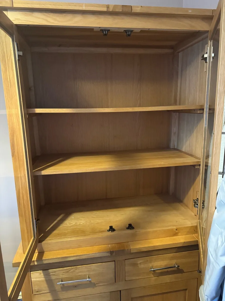 Glass Cabinet - Image 4