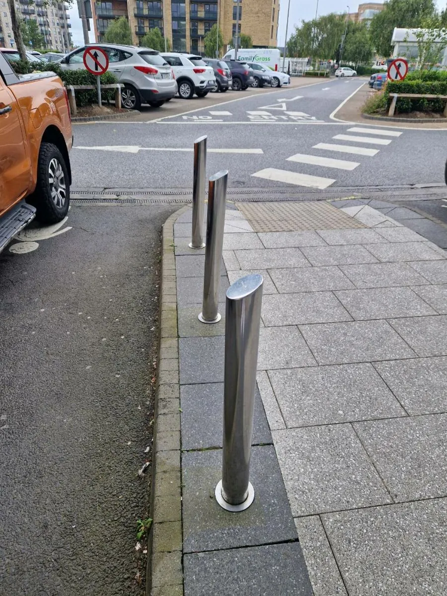 Anti theft rambars supplied installed - Image 2