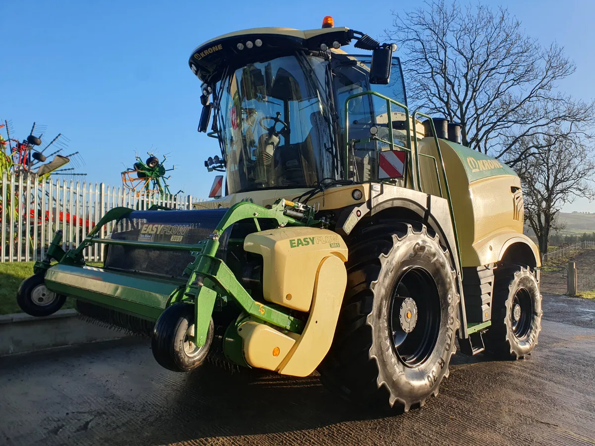 2023 Krone BiG X 1180 - Image 2