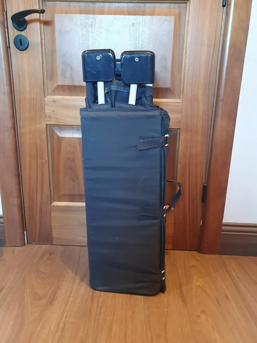 travel cot - Image 2