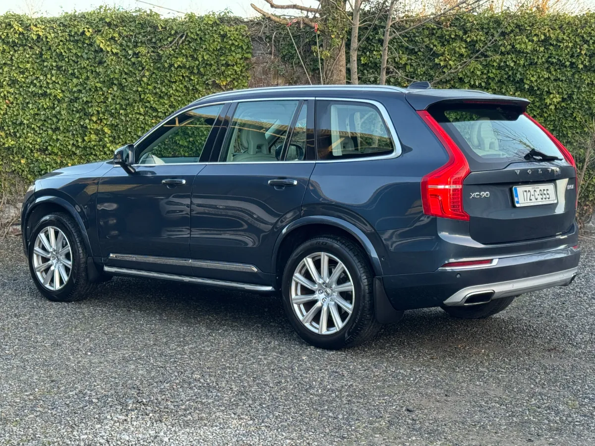2017 Volvo XC90 2.0 D5 AWD Inscription - Image 3