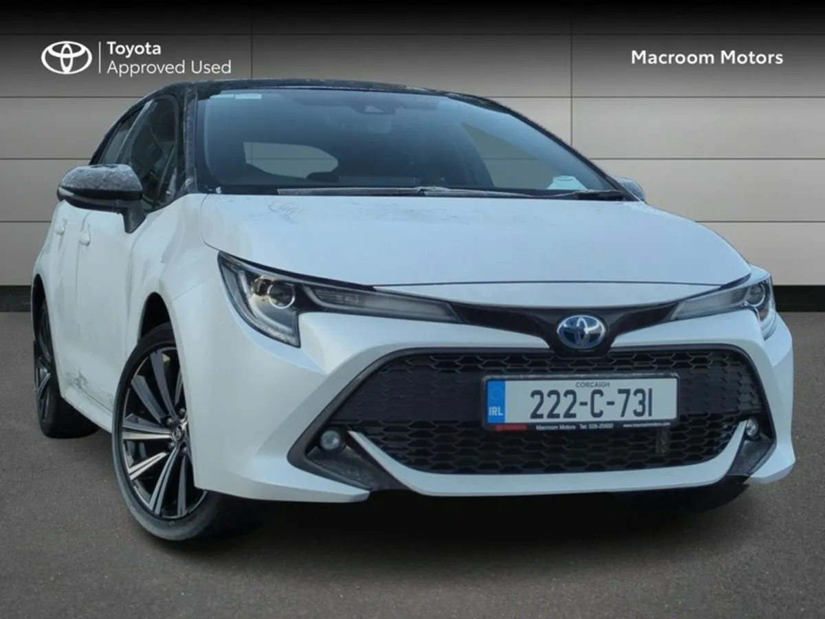 Toyota Corolla LUNA SPORT HB 4DR AUTO HYBRID - Image 1