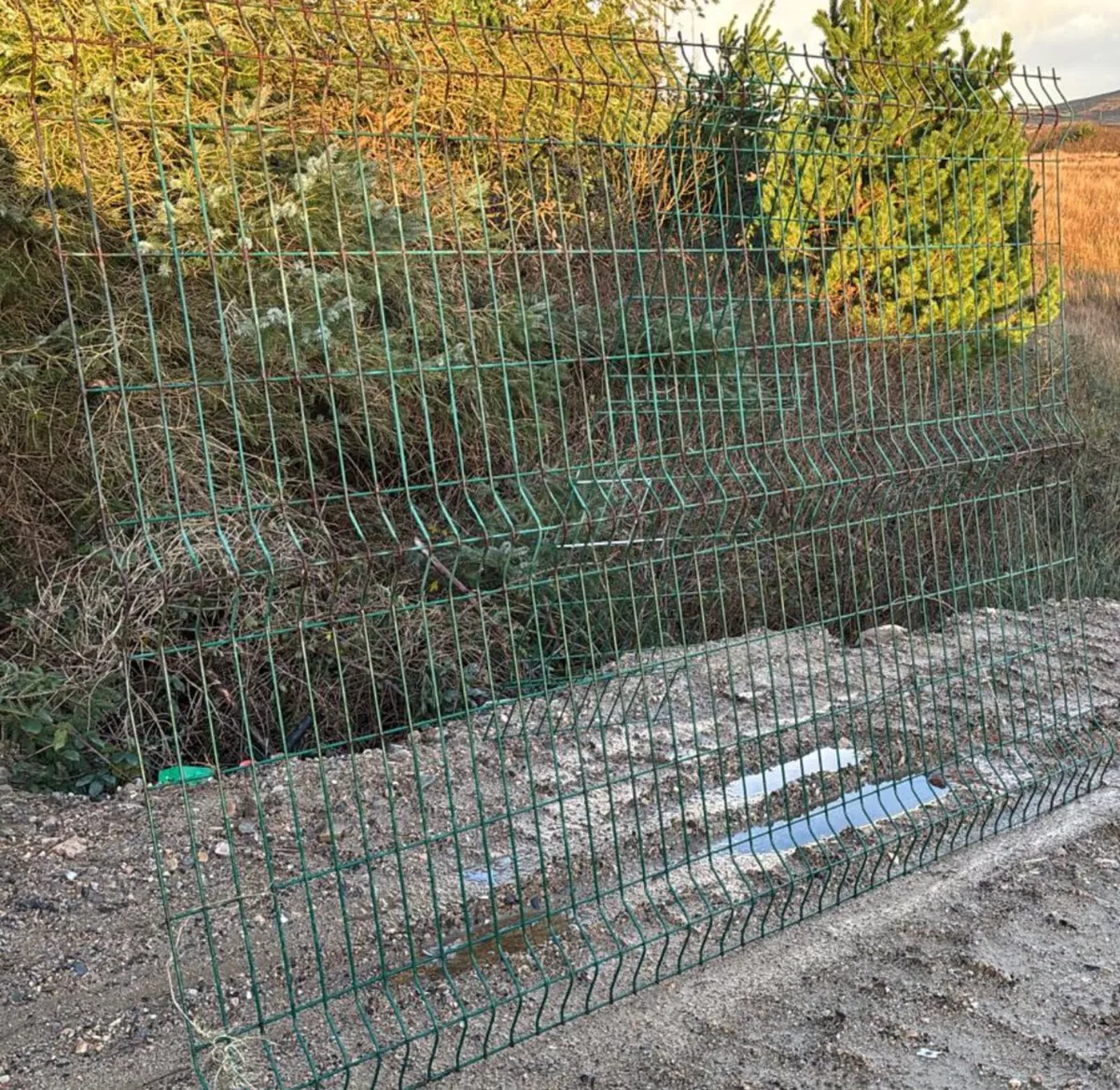 6ft and 8ft security fencing