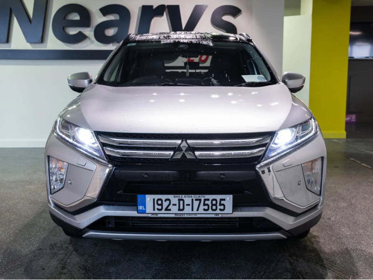 Mitsubishi Eclipse Cross ECLI INSTYLE CVT 4DR AUTO - Image 2