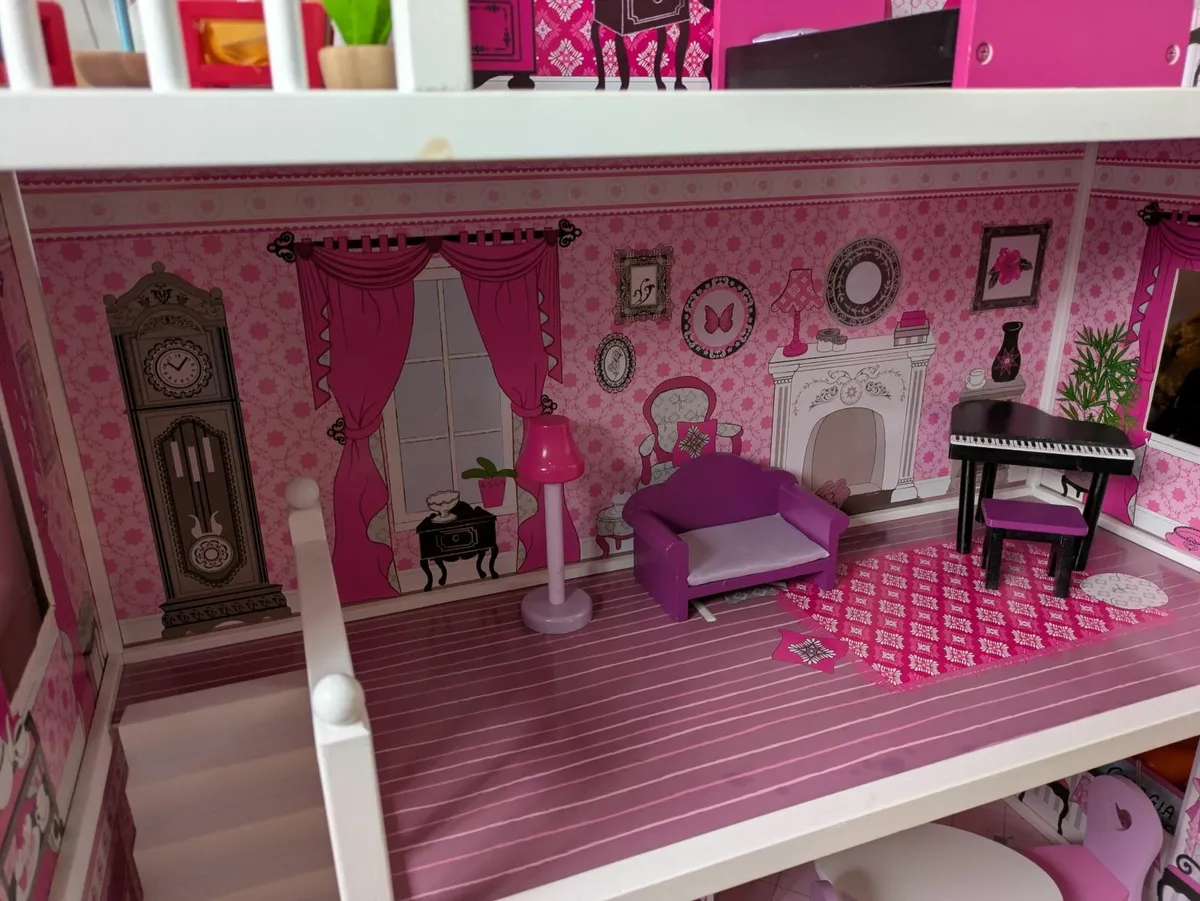 Amazing 3-Storey Wooden Doll House FULLY FURNISHED - Image 4