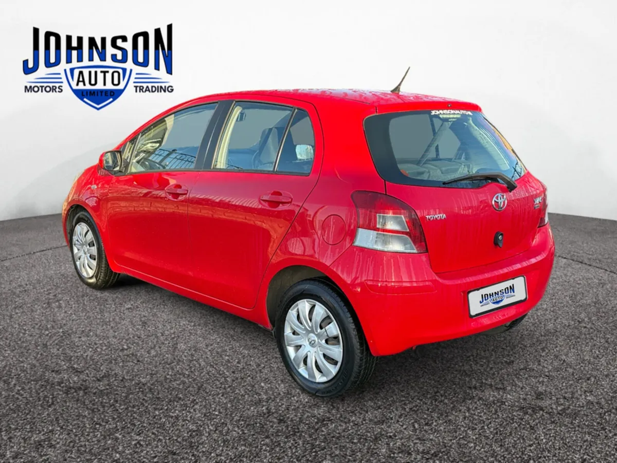 Toyota Yaris 1.33 LUNA MM AIR CONDITIONING 5DR - Image 4