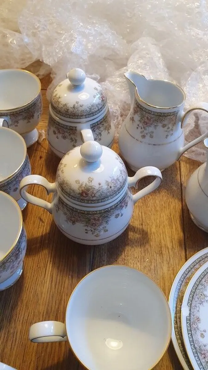 48 piece Noritake Teaset - Image 3