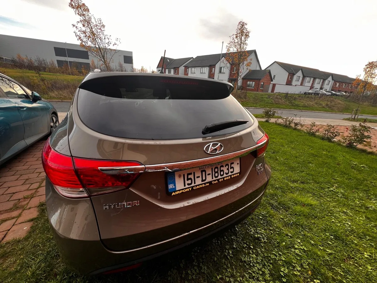 Hyundai i40 estate, New Nct & Low miles - Image 2