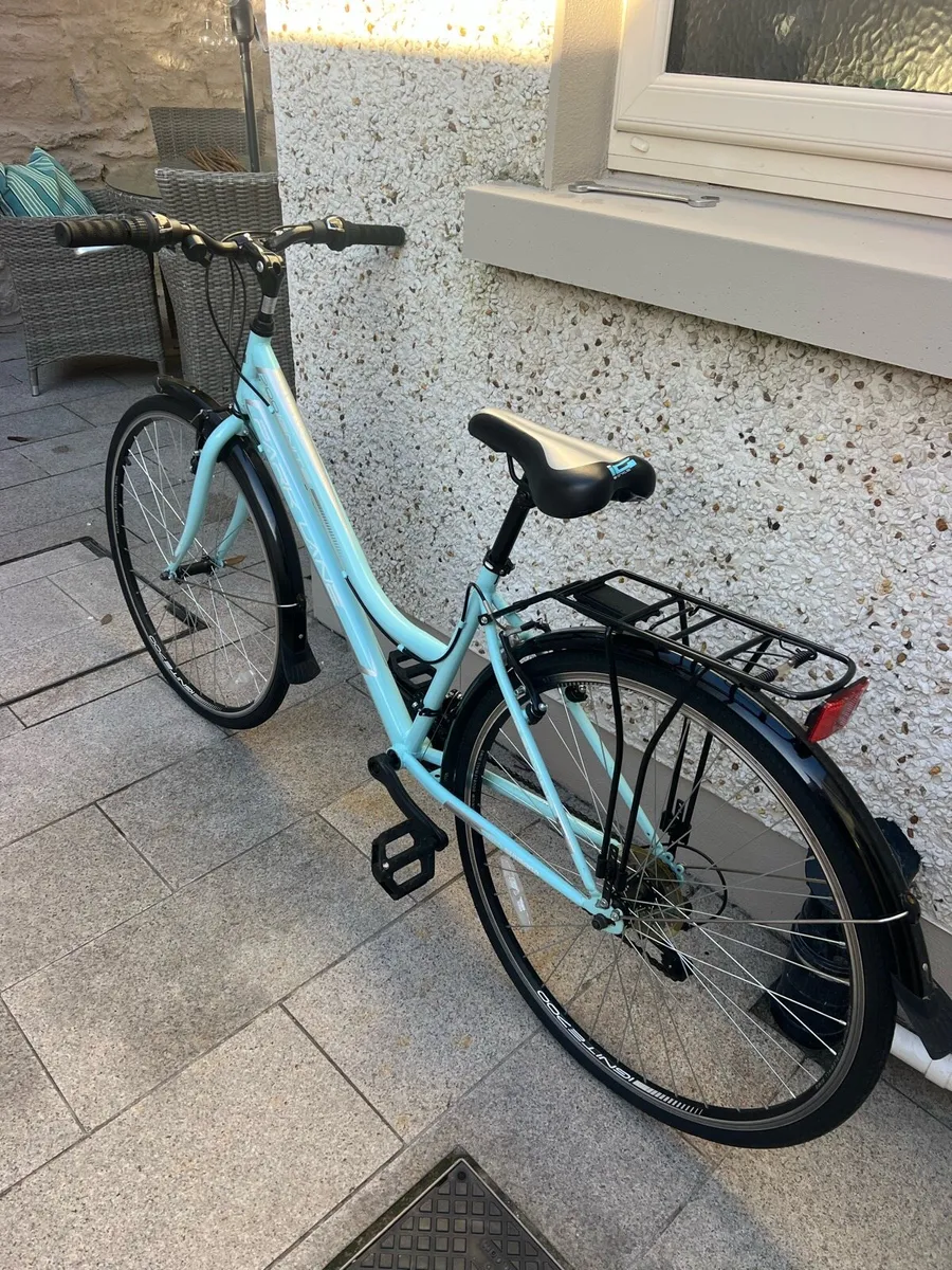 Ladies bike - Image 3