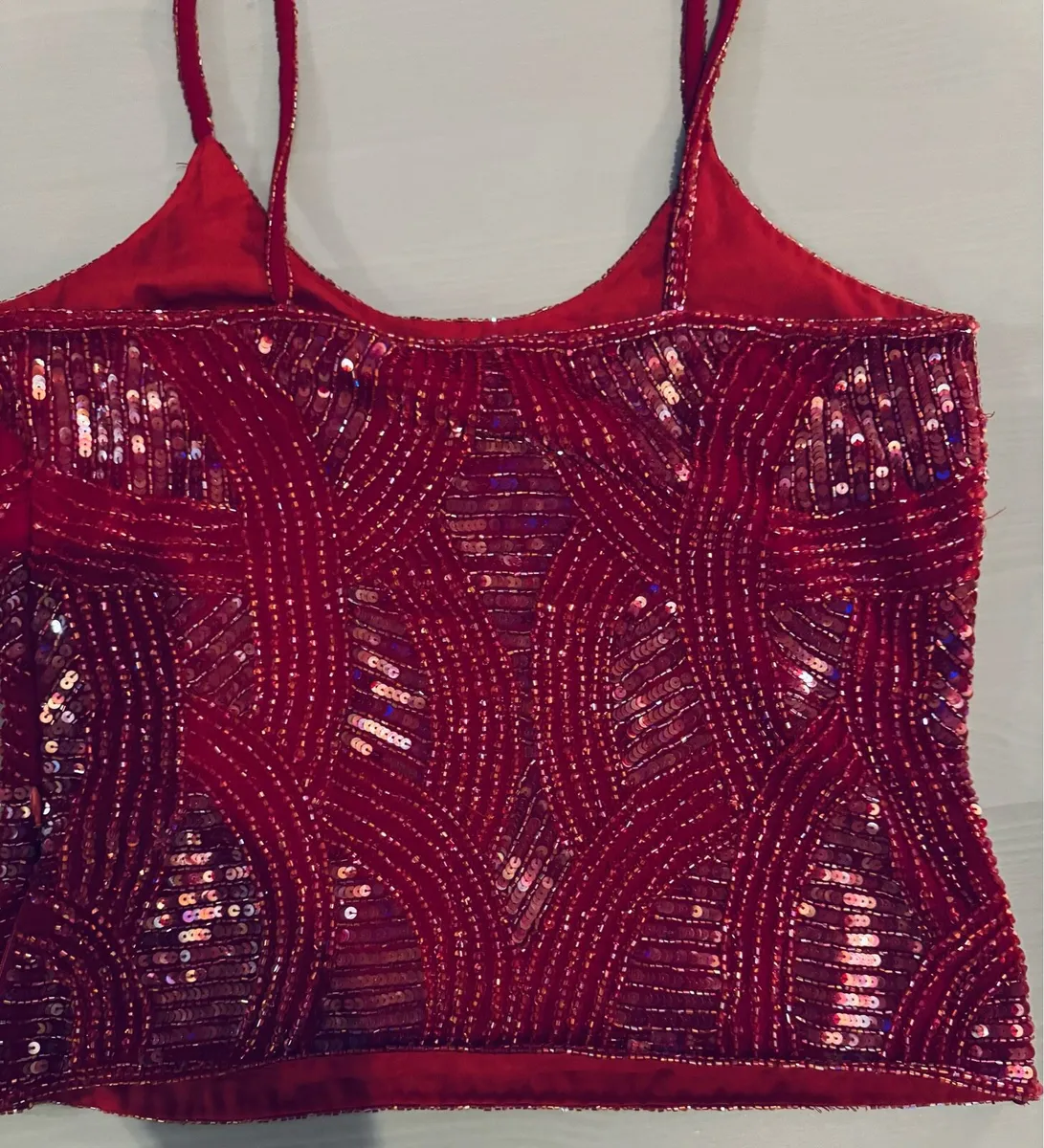 Woman’s sequence top - Image 2