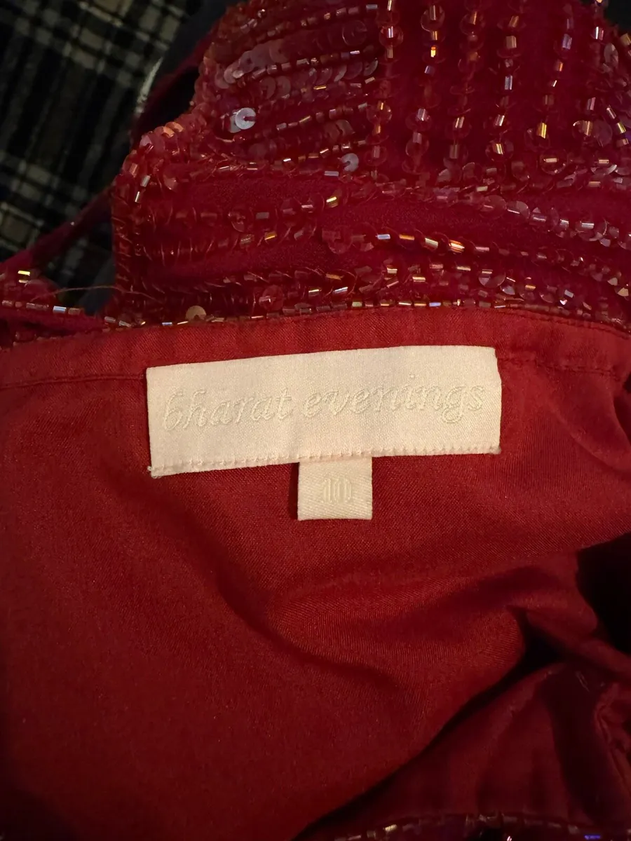 Woman’s sequence top - Image 3