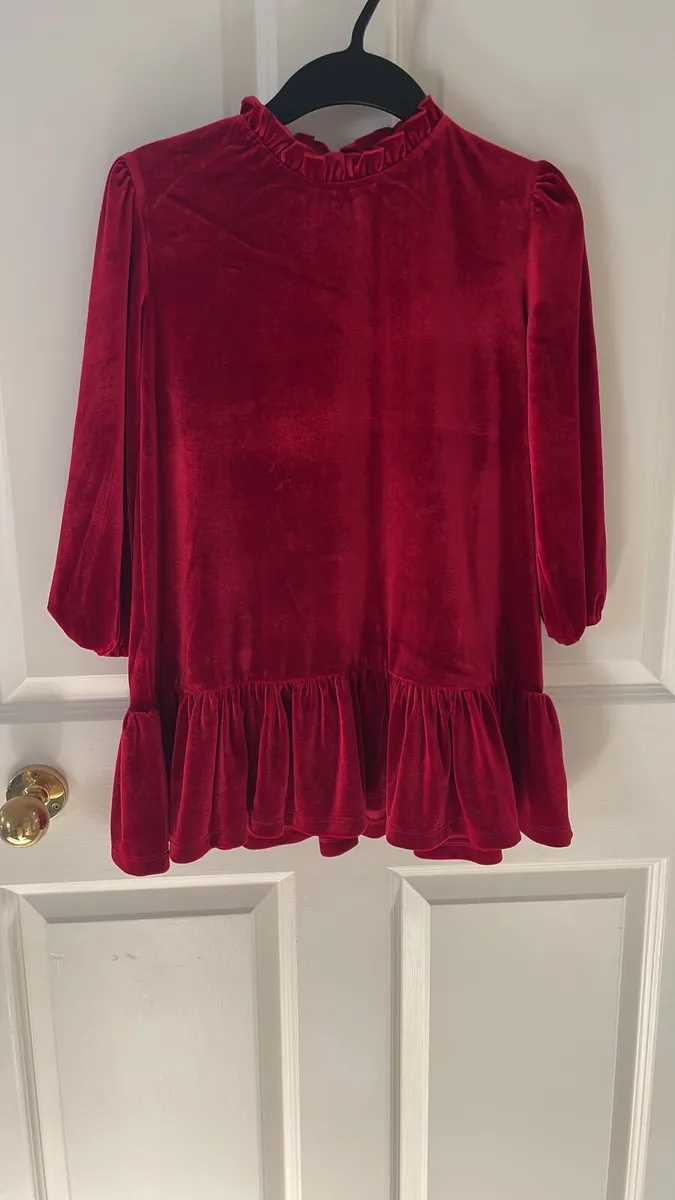 BRAND NEW Girls Christmas Dress 6-7yrs  / 7-8yrs - Image 1