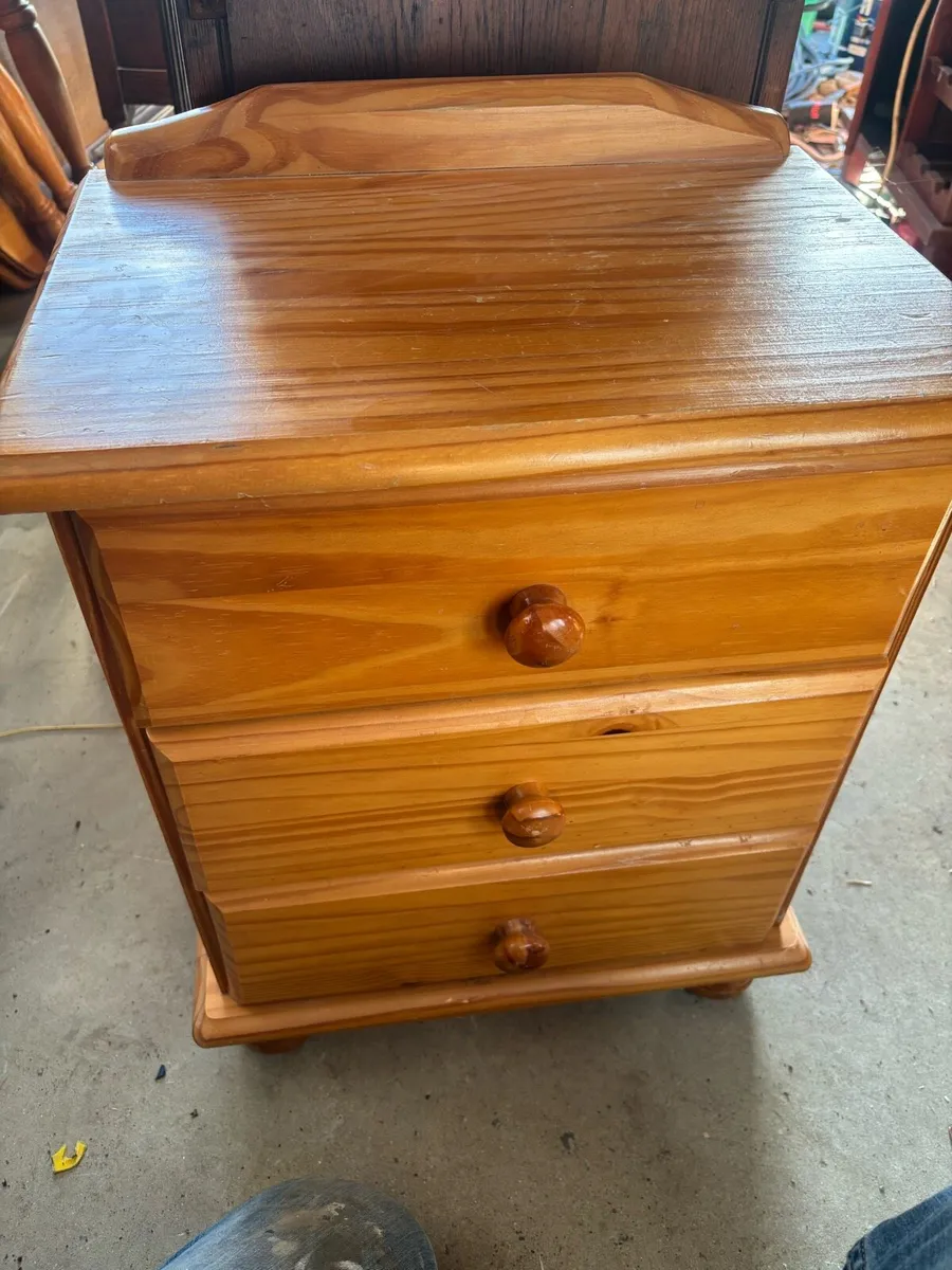 Pine locker - Image 1