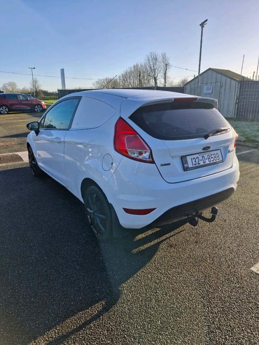 Ford Fiesta Van 1.5 Diesel 105hp - Image 3