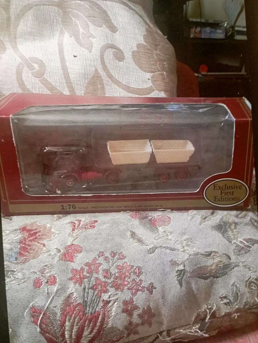 EXCLUSIVE FIRST  EDITIONS ACE ERGO ARTIC TRUCK . - Image 1