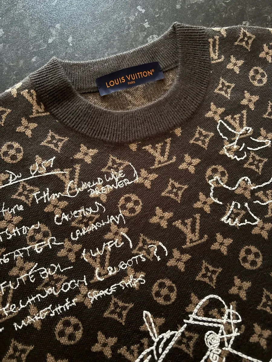 Louis Vuitton Monogram Jumper boxed with Receipt - Image 1