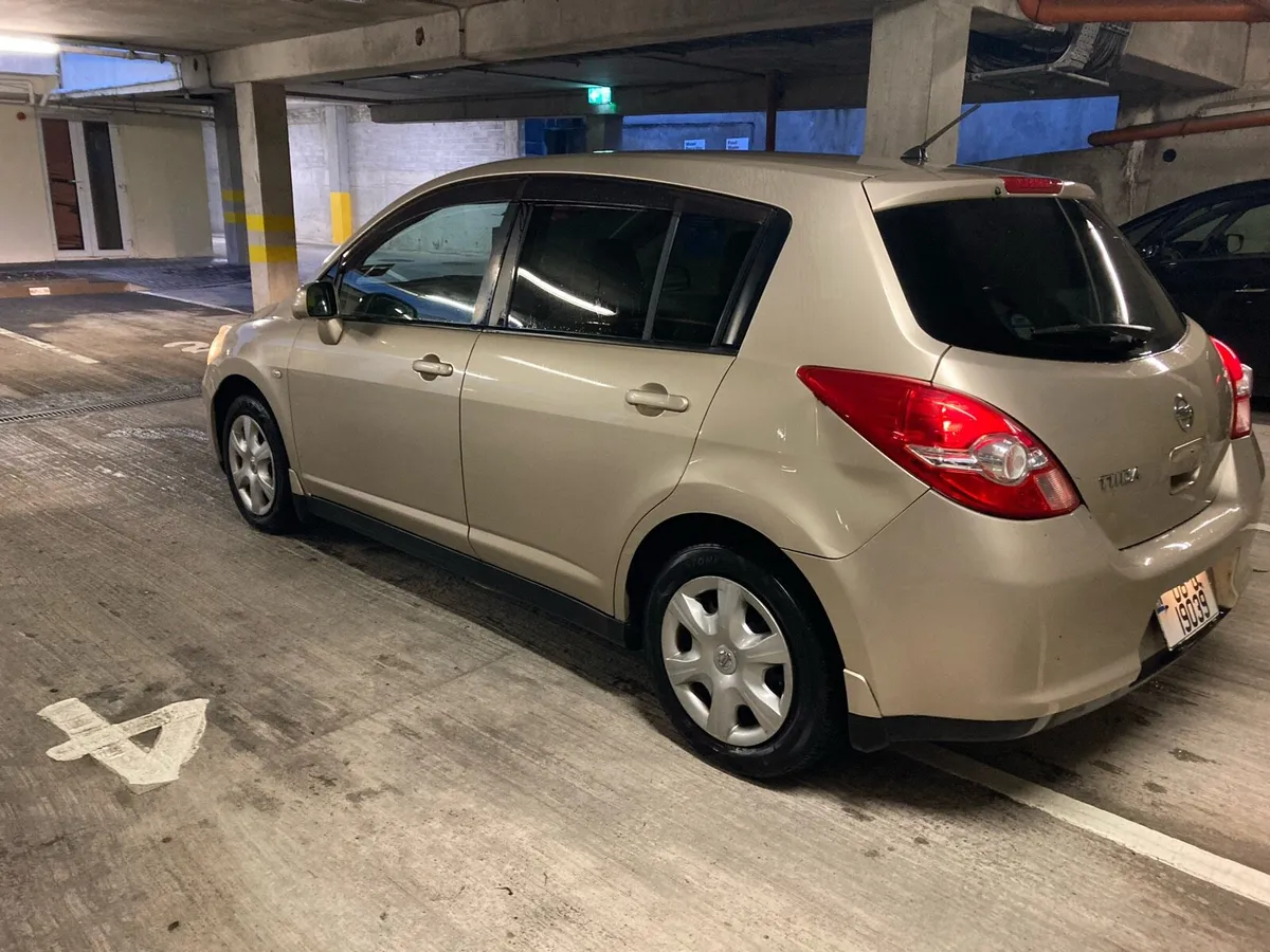 08 Nissan Tiida automatic - Image 2