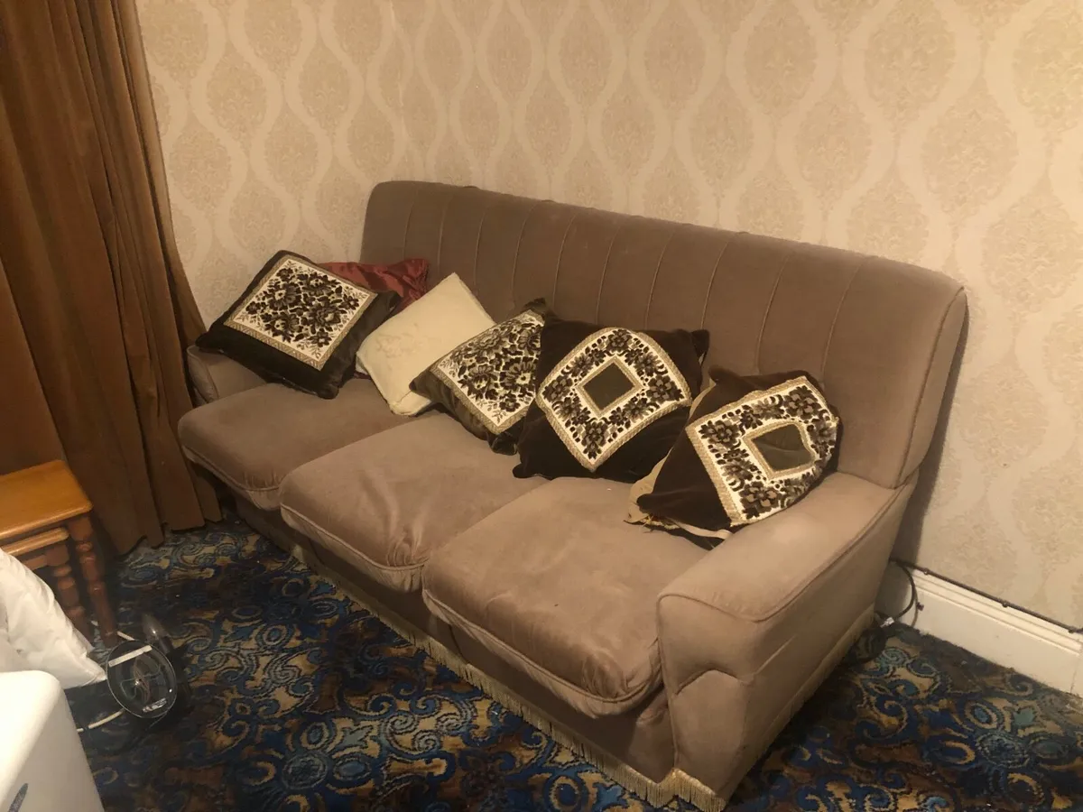 3 piece suite - Image 1