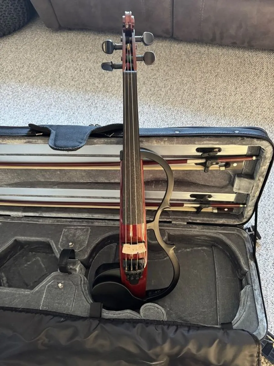 Yamaha SV-110 electric/silent violin - Image 1