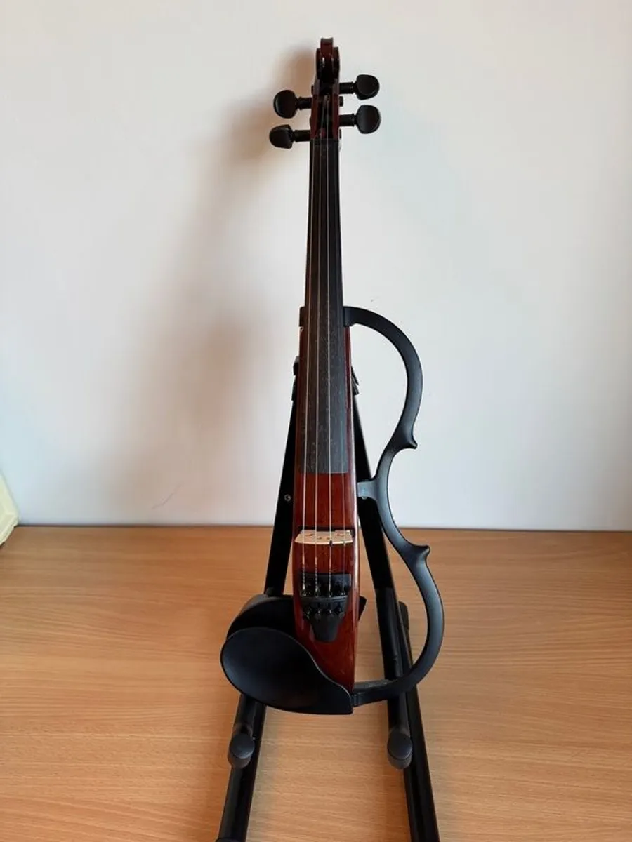Yamaha SV-110 electric/silent violin - Image 2
