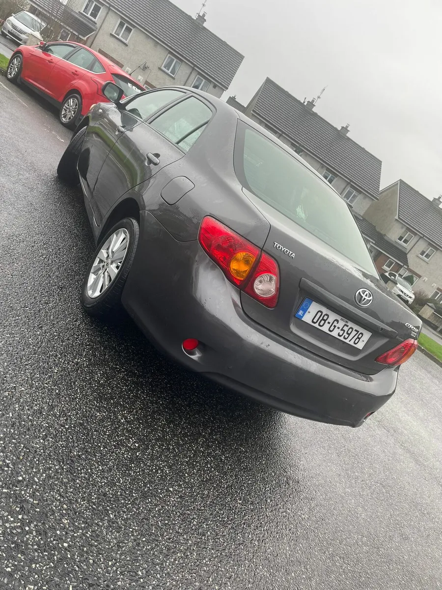 Toyota Corolla - Image 4