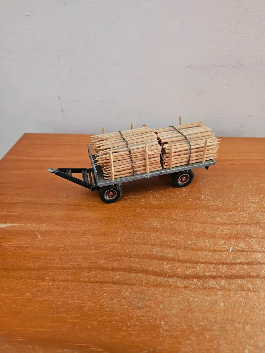 Corgi  Code3 Trailer - Image 2