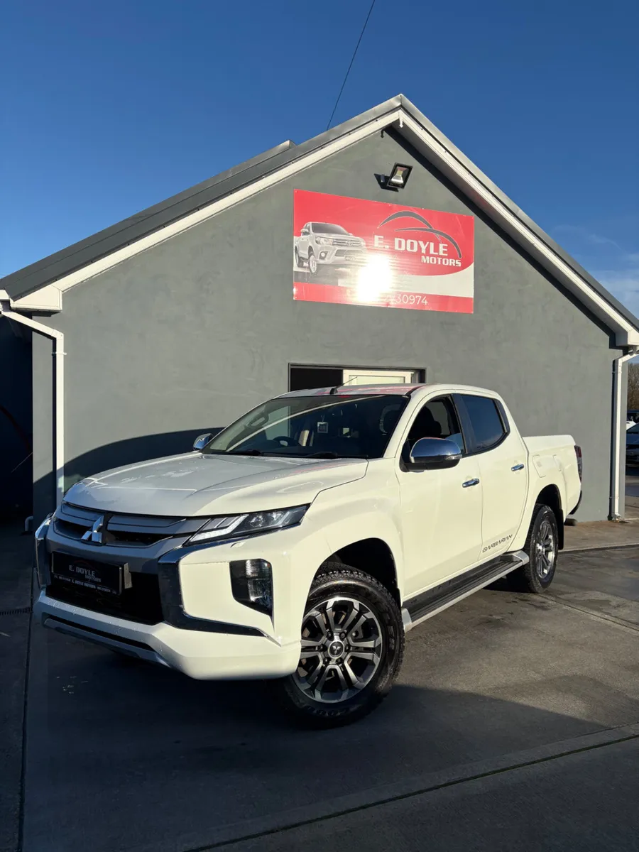 2021 Mitsubishi L200 Barbarian Vat Included - Image 2