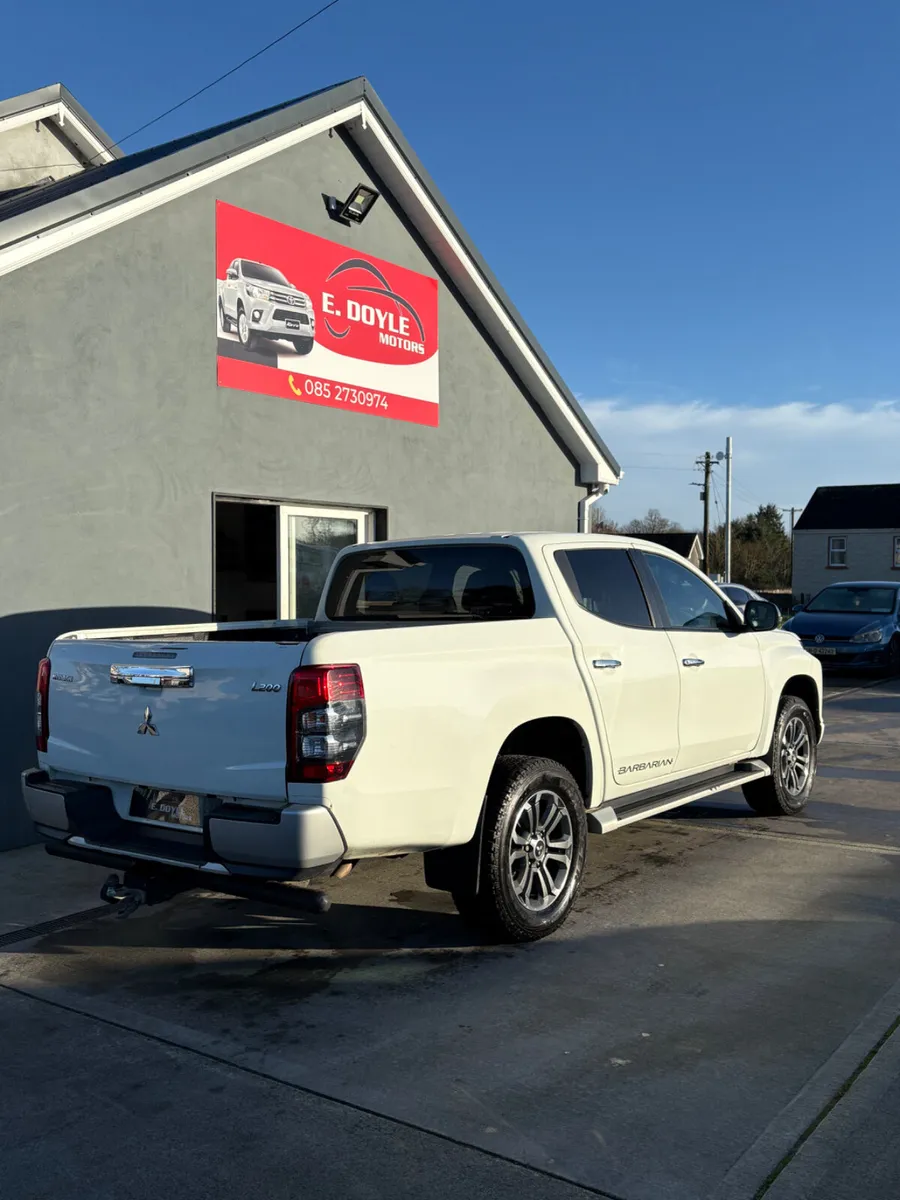 2021 Mitsubishi L200 Barbarian Vat Included - Image 3