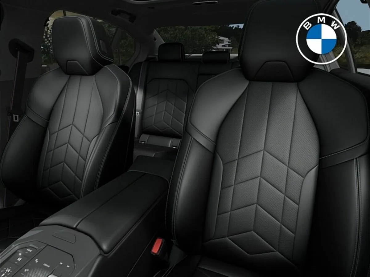 BMW 5-Series 550e xDrive M Sport Pro - Image 4