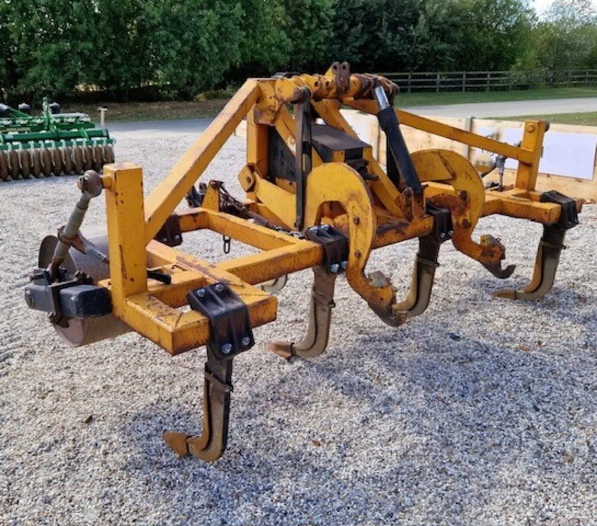 MCCONNEL 3M 7 LEG SHAKERATOR - Image 4