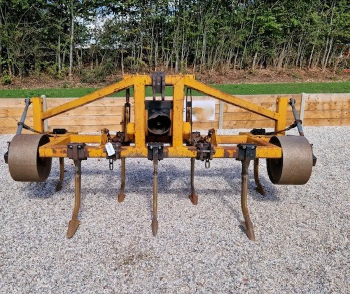 MCCONNEL 3M 7 LEG SHAKERATOR - Image 2