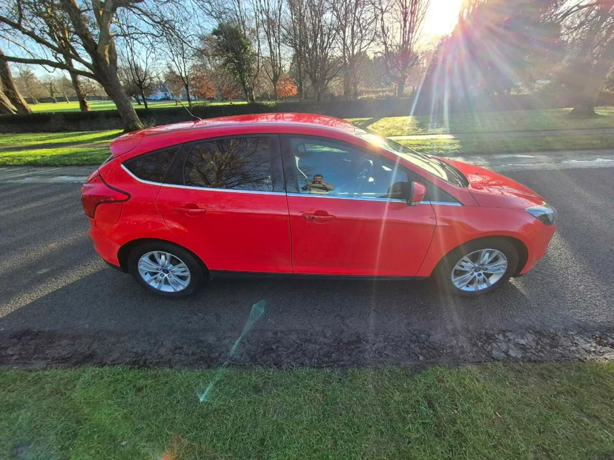 Ford Focus - Image 4