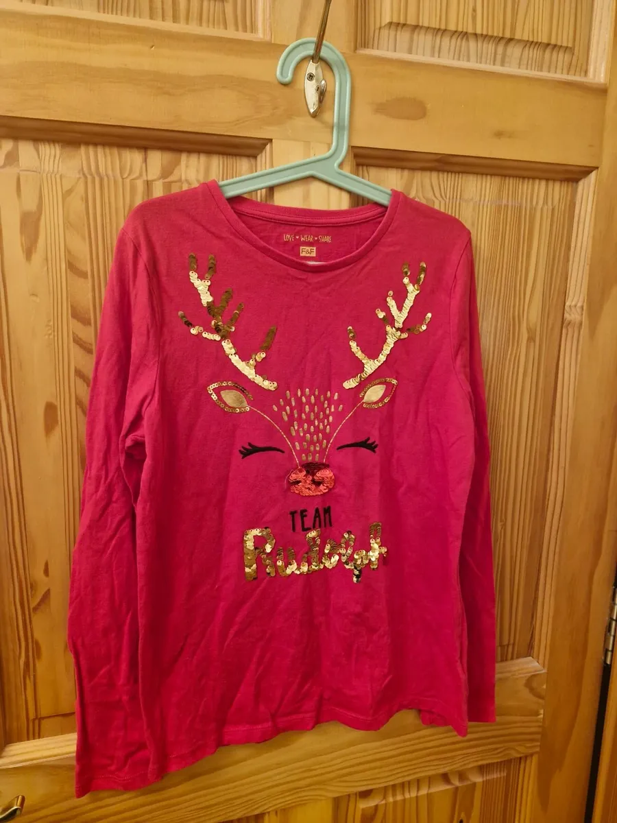 Christmas jumpers - Image 4