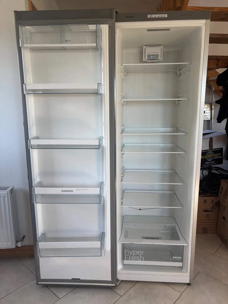 Siemens tall stainless steel fridge - Image 1