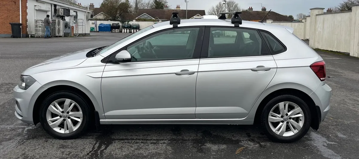 Volkswagen Polo 2018 - Image 2
