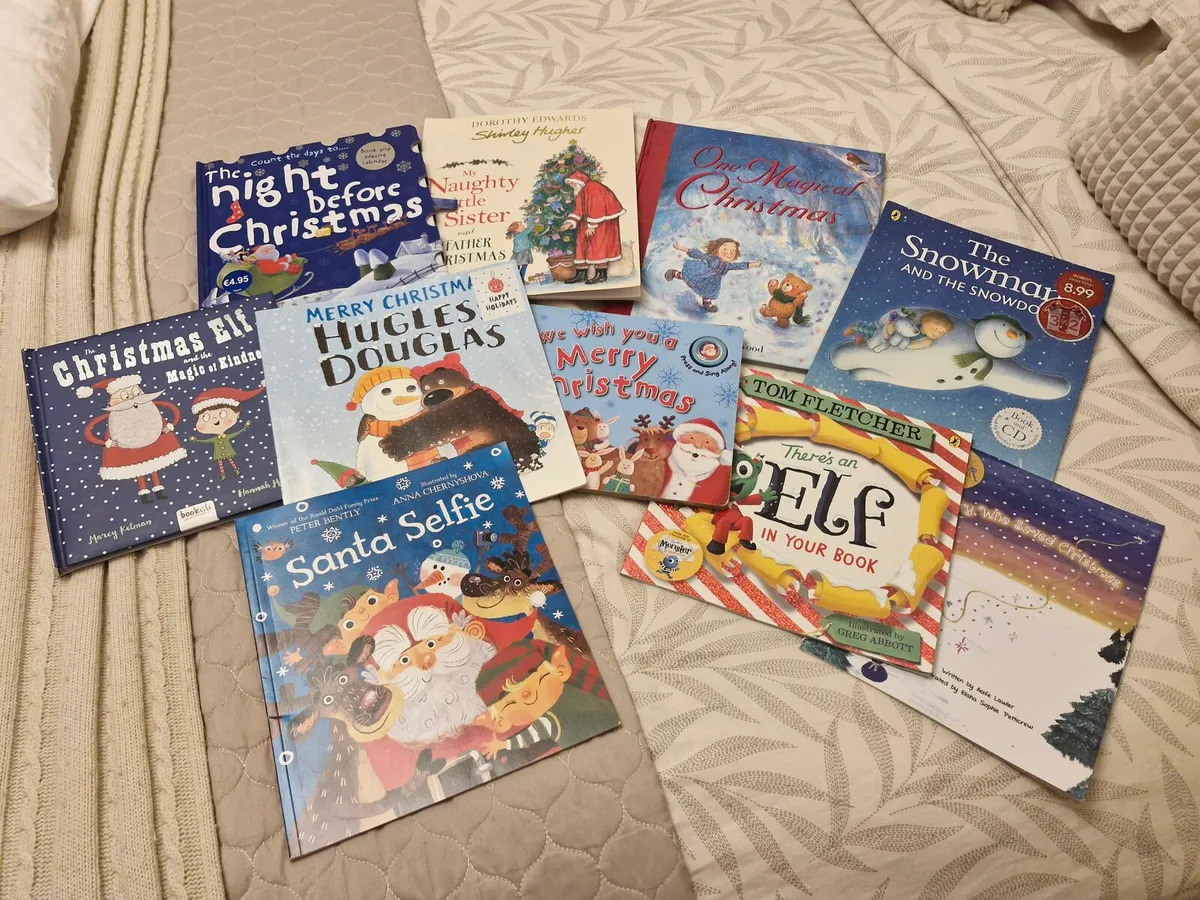 Christmas books - Image 1